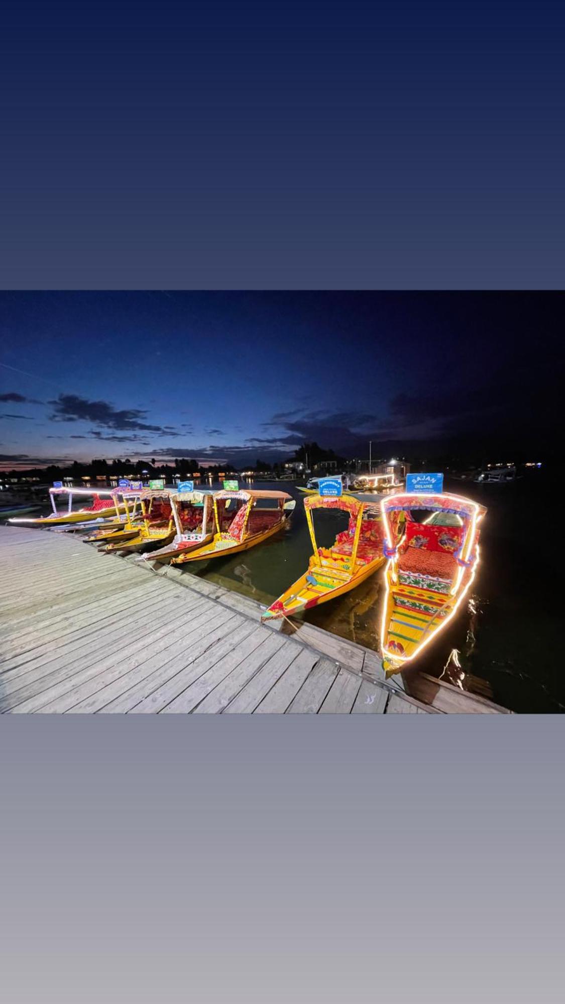 New Sea Palace Houseboats Srīnagar Extérieur photo