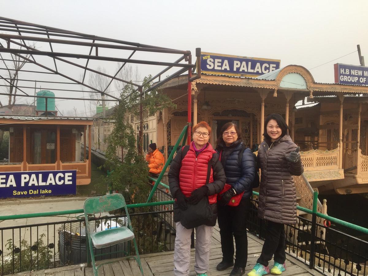 New Sea Palace Houseboats Srīnagar Extérieur photo